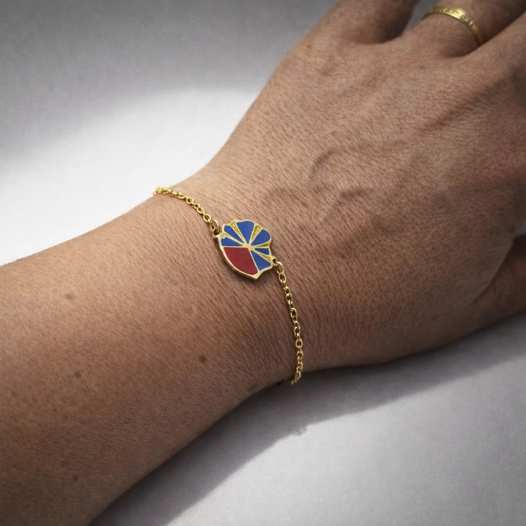Bracelet carte de l'île de la réunion au couleur du drapeau de la Réunion