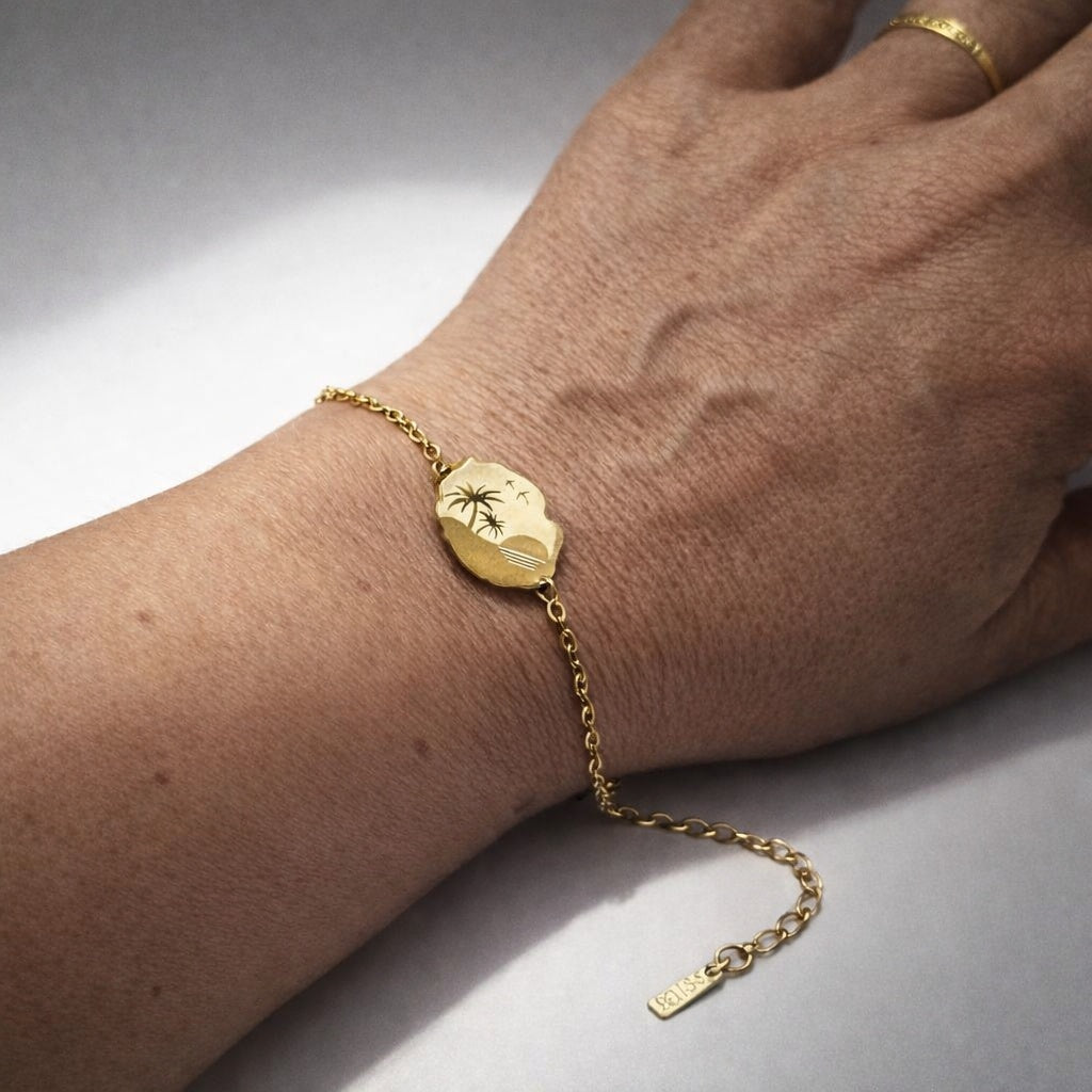 Bracelet carte de l'île de la réunion gravé